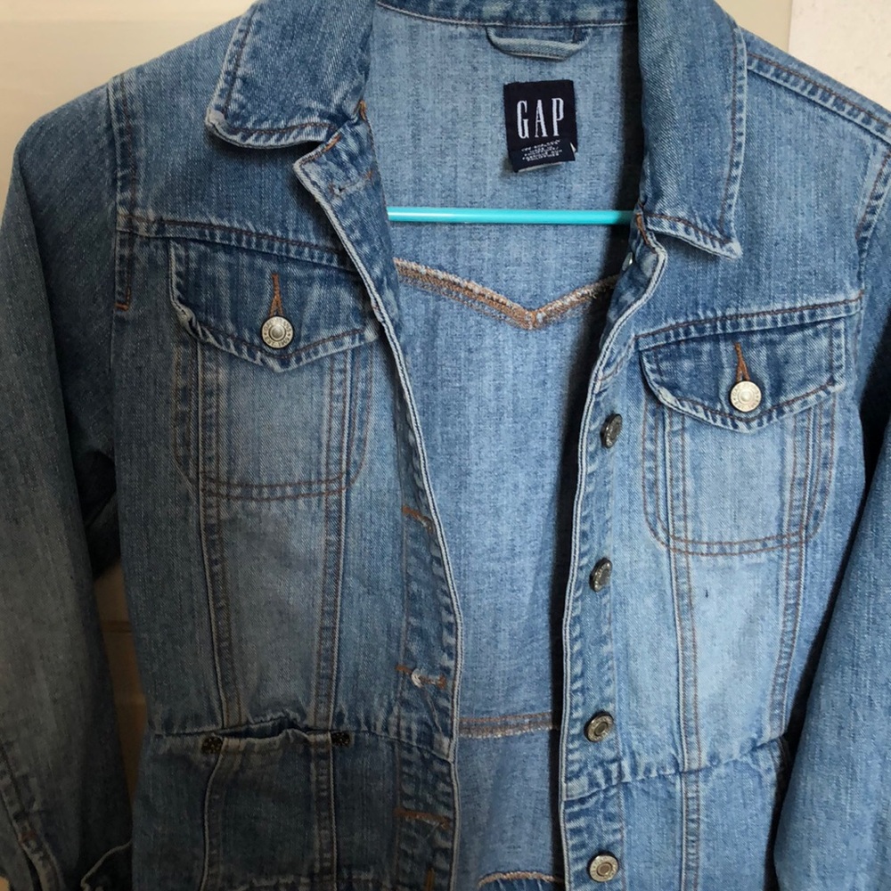 GREAT CONDITION Gap Jean Jacket